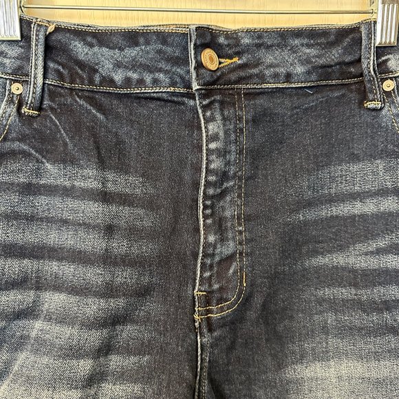 KanCan | Womens 22 High Rise Ripped Distressed Americana Dark Wash 5 in Shorts - Picture 6 of 10